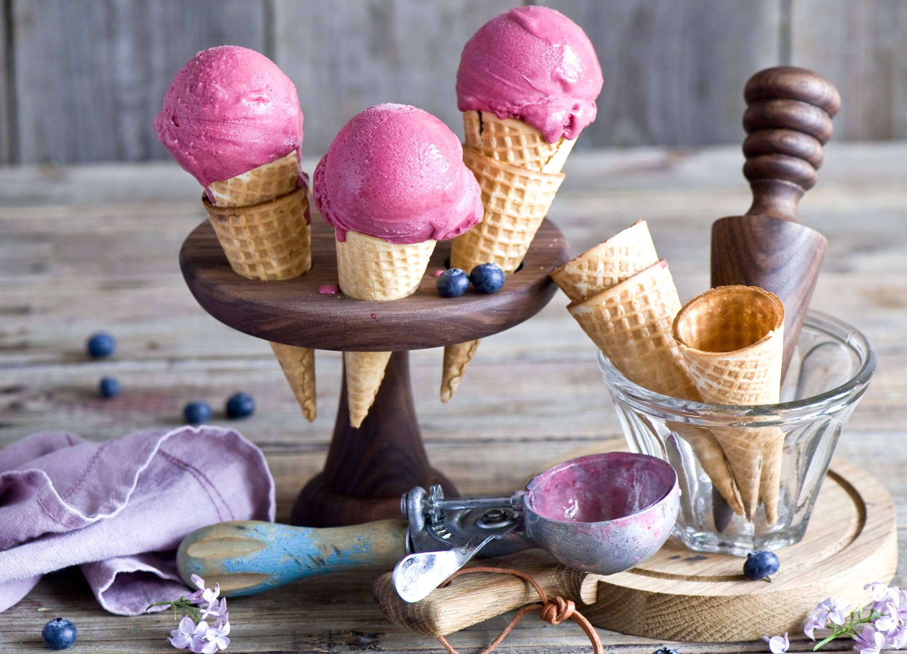 Waffle Cone Still Life Food Ice Cream at 750 x 1334 iPhone 6 size wallpapers HD quality