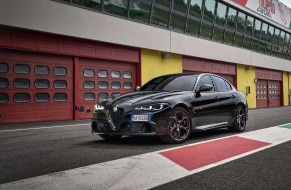 Alfa Romeo Giulia Quadrifoglio Super Sports Cars