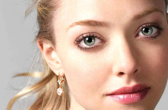 Amanda Seyfried Captivating Celebrity Portrait