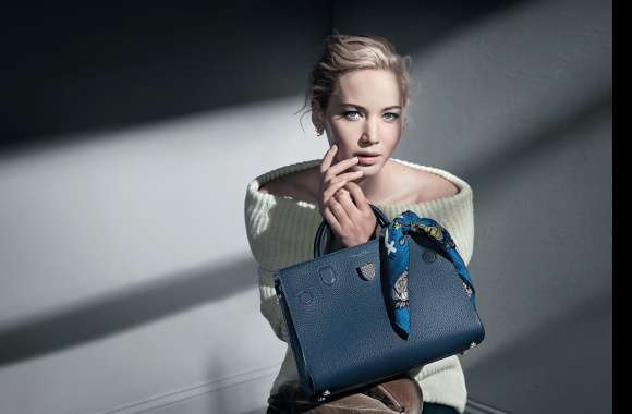 Bag Blue Eyes Blonde American Actress Celebrity Jennifer Lawrence