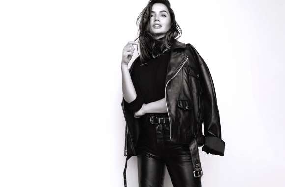 Black & White Celebrity Ana De Armas