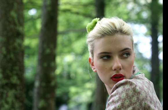Bokeh Face Depth Of Field Blonde Lipstick American Actress Celebrity Scarlett Johansson