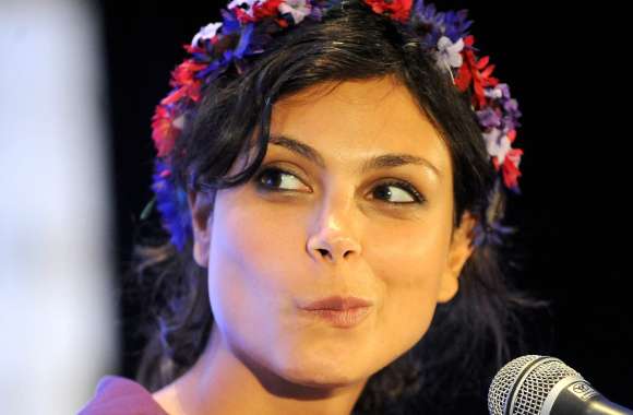 Brazilian Actress Celebrity Morena Baccarin