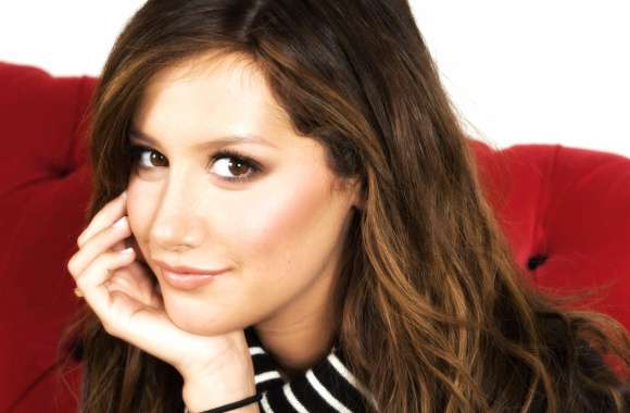 Celebrity Ashley Tisdale