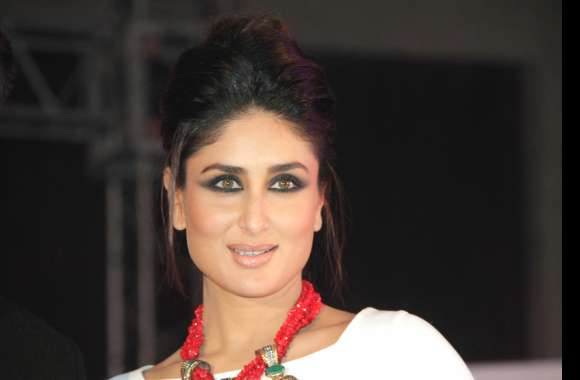 Celebrity Kareena Kapoor wallpapers hd quality