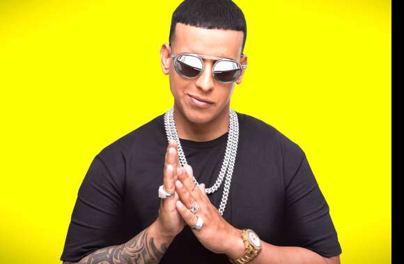 Daddy Yankee Stylish Pose -