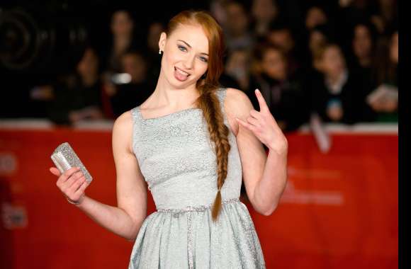 Depth Of Field Blue Eyes Redhead Braid English Actress Celebrity Sophie Turner