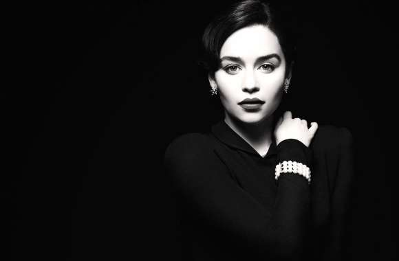 Emilia Clarke Stunning Black & White wallpapers hd quality