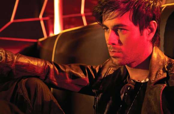 Enrique Iglesias Captivating Music Vibes wallpapers hd quality