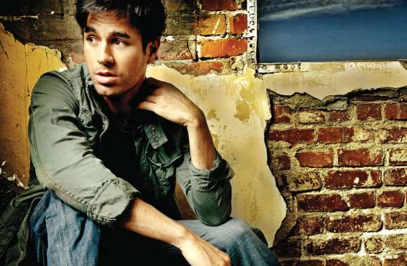 Enrique Iglesias Capturing the Essence of Music