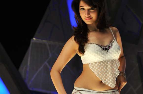 Face Bollywood Celebrity Tamannaah Bhatia