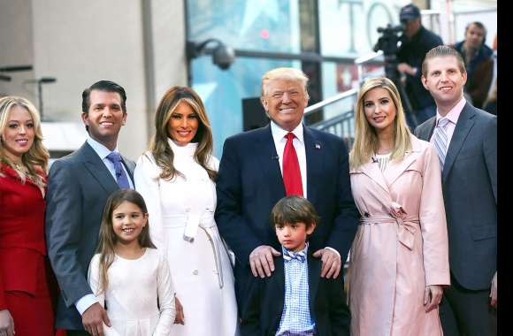 HD Wallpaper of the Trump Family Melania, Ivanka, and Donald Trump