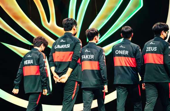 Legends in Action - Featuring Faker Free!