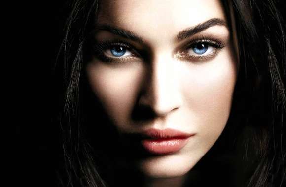 Model Face Celebrity Megan Fox