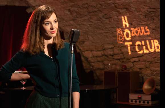 Monsieur Spade TV Show - Vintage Microphone Club Scene