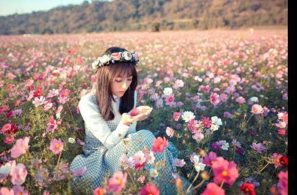 Mood Pink Flower Depth Of Field White Flower Flower Wreath Summer Field Model Woman Asian