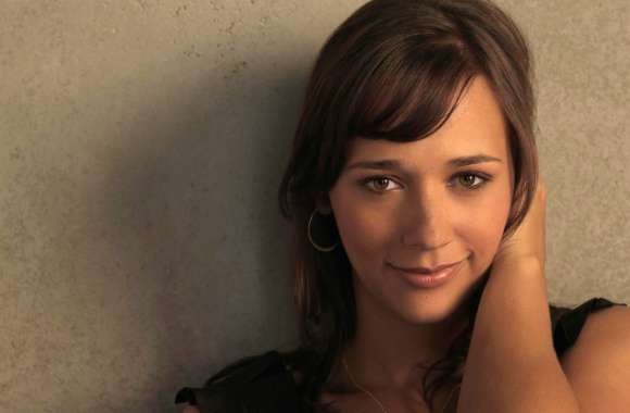 Rashida Jones Captivating Celebrity Style