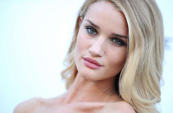 Rosie Huntington-Whiteley A Celebrity Icon