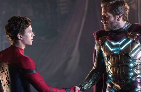 Spider-Man Far From Home Heroic Encounter between Spider-Man and Mysterio