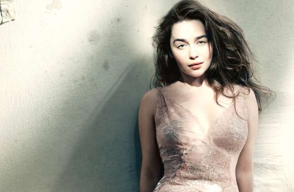 Stunning of Celebrity Emilia Clarke