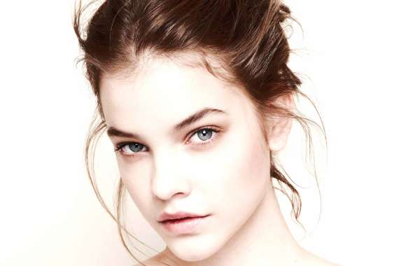 Stunning of Hungarian Model Barbara Palvin