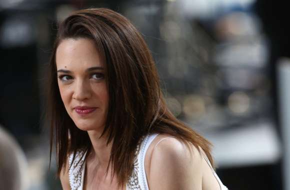 Stunning of Italian Actress Asia Argento