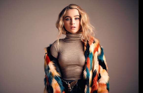 Stunning of Sabrina Carpenter Blonde Beauty with Blue Eyes