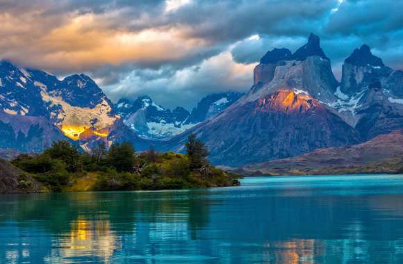 Torres del Paine Serenity -