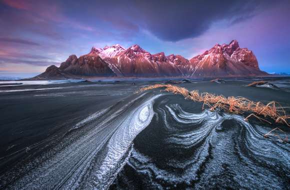 Vestrahorn mountain and Stokksnes Beach