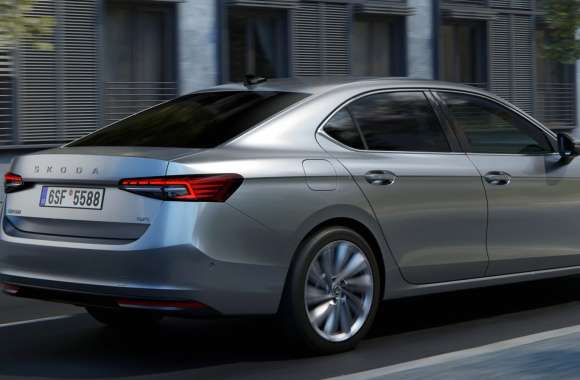 Škoda Superb Sedan – Sleek City Drive Background