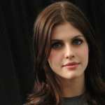 Celebrity Alexandra Daddario wallpapers for iphone