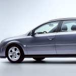 Station Wagon Vehicle Opel Signum background