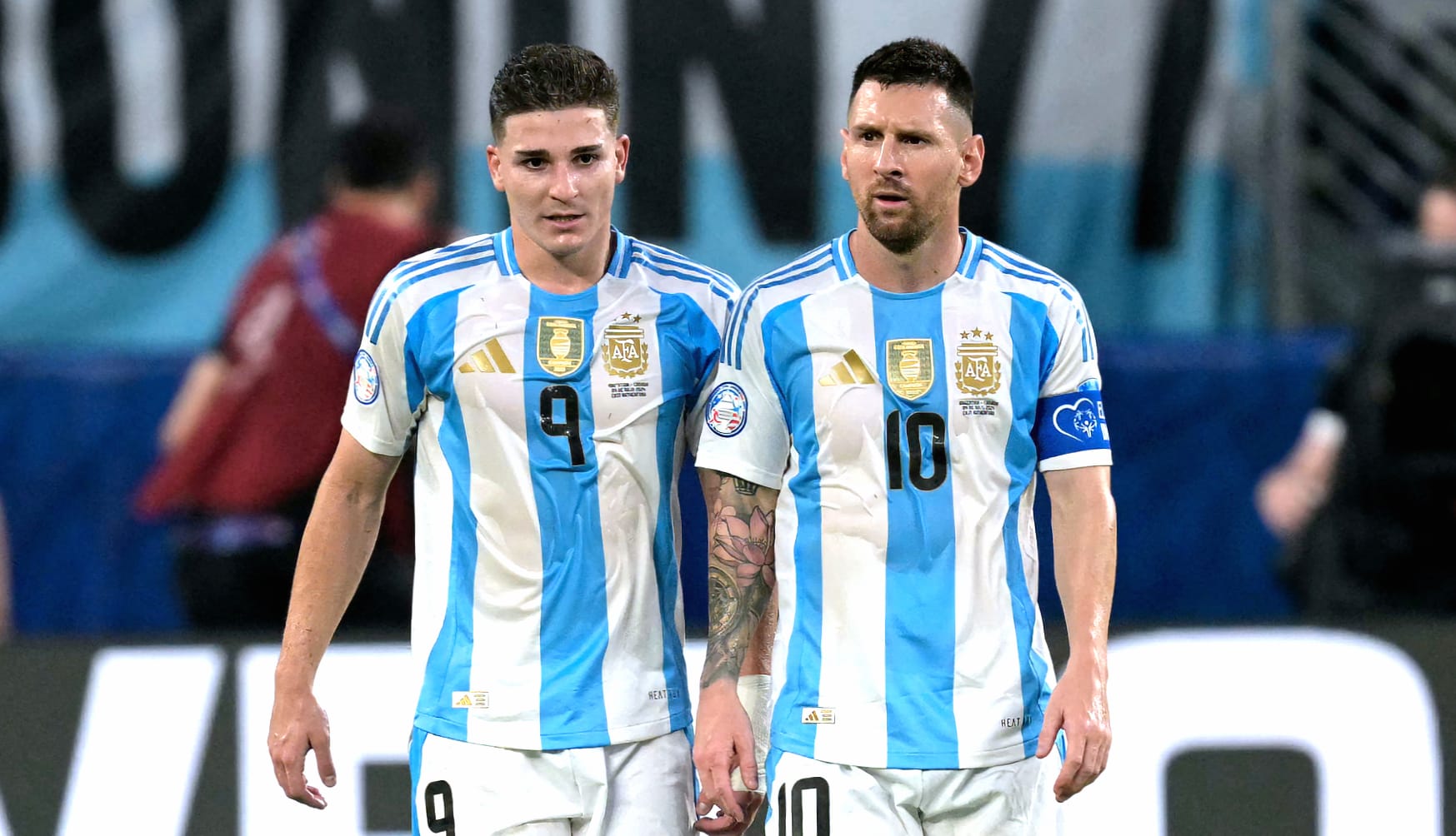 Argentina Football Heroes Messi & Álvarez wallpapers HD quality