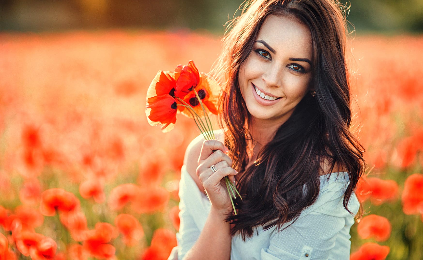 Brunette in Poppy Field - at 2048 x 2048 iPad size wallpapers HD quality