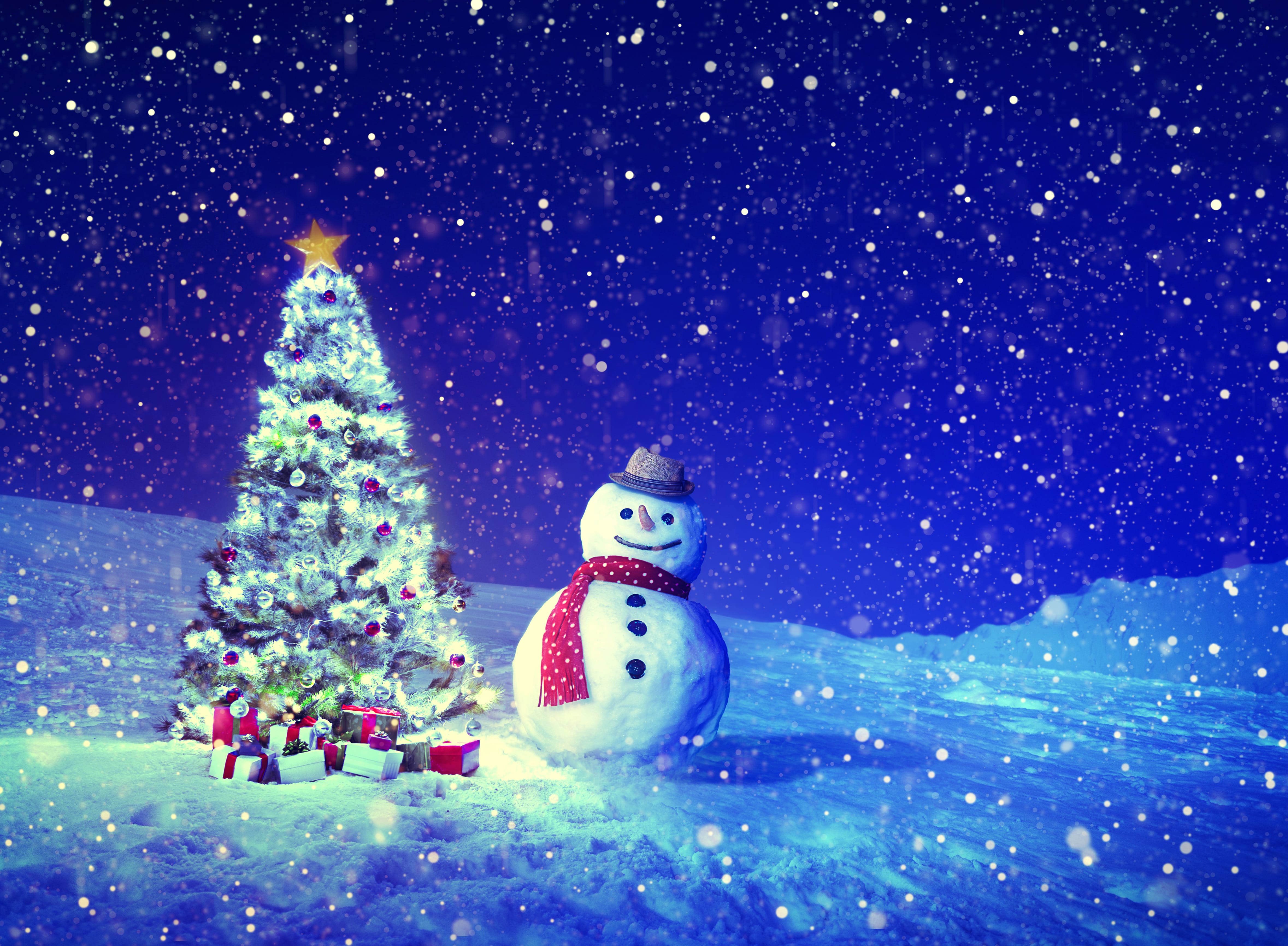 Christmas Tree Snowman Holiday Christmas wallpapers HD quality