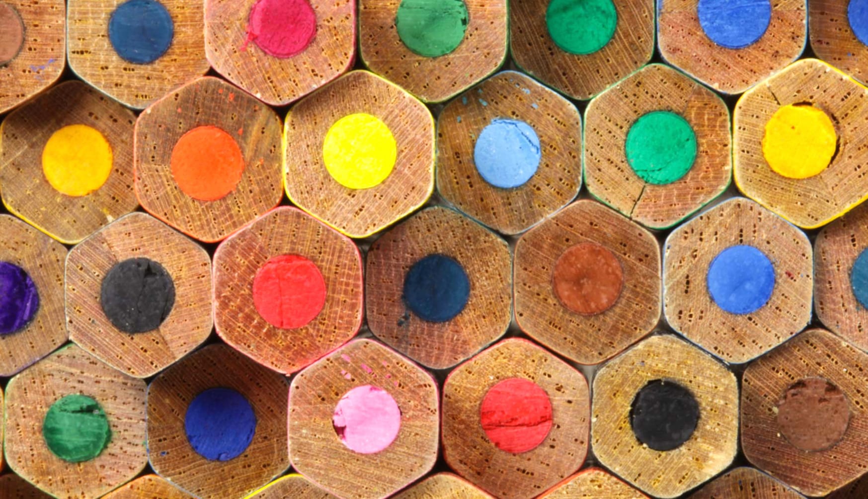 Close-up Colors Photography Pencil at 1600 x 1200 size wallpapers HD quality