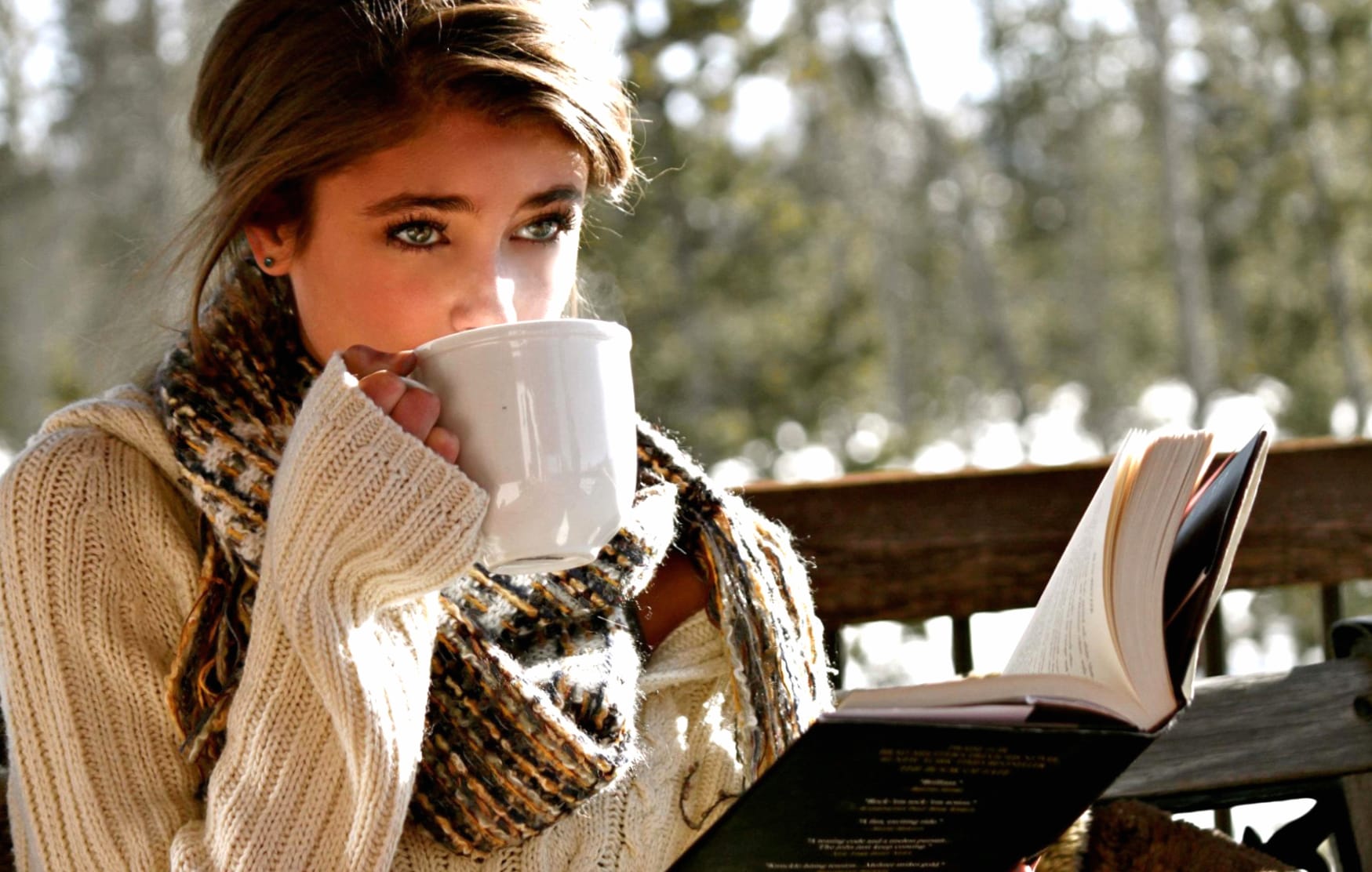 Cozy Moments with Taylor Marie Hill - at 640 x 960 iPhone 4 size wallpapers HD quality