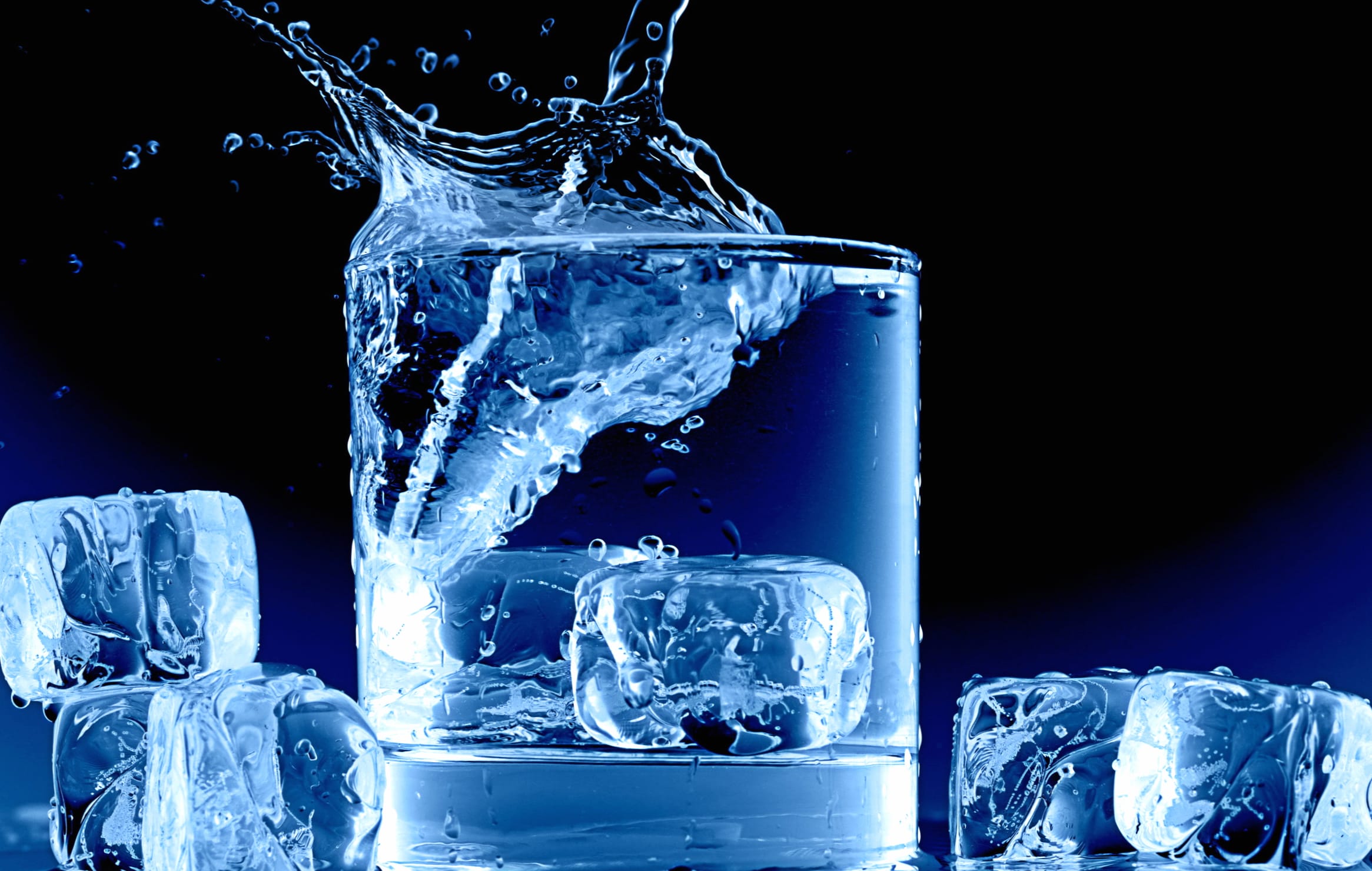 Crisp Elegance Ice Cube at 2560 x 1440 HD size wallpapers HD quality