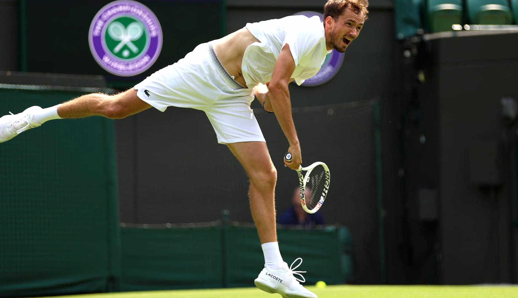 Daniil Medvedev Wimbledon 2023 Action Shot - HD Tennis Wallpaper at 2048 x 2048 iPad size wallpapers HD quality