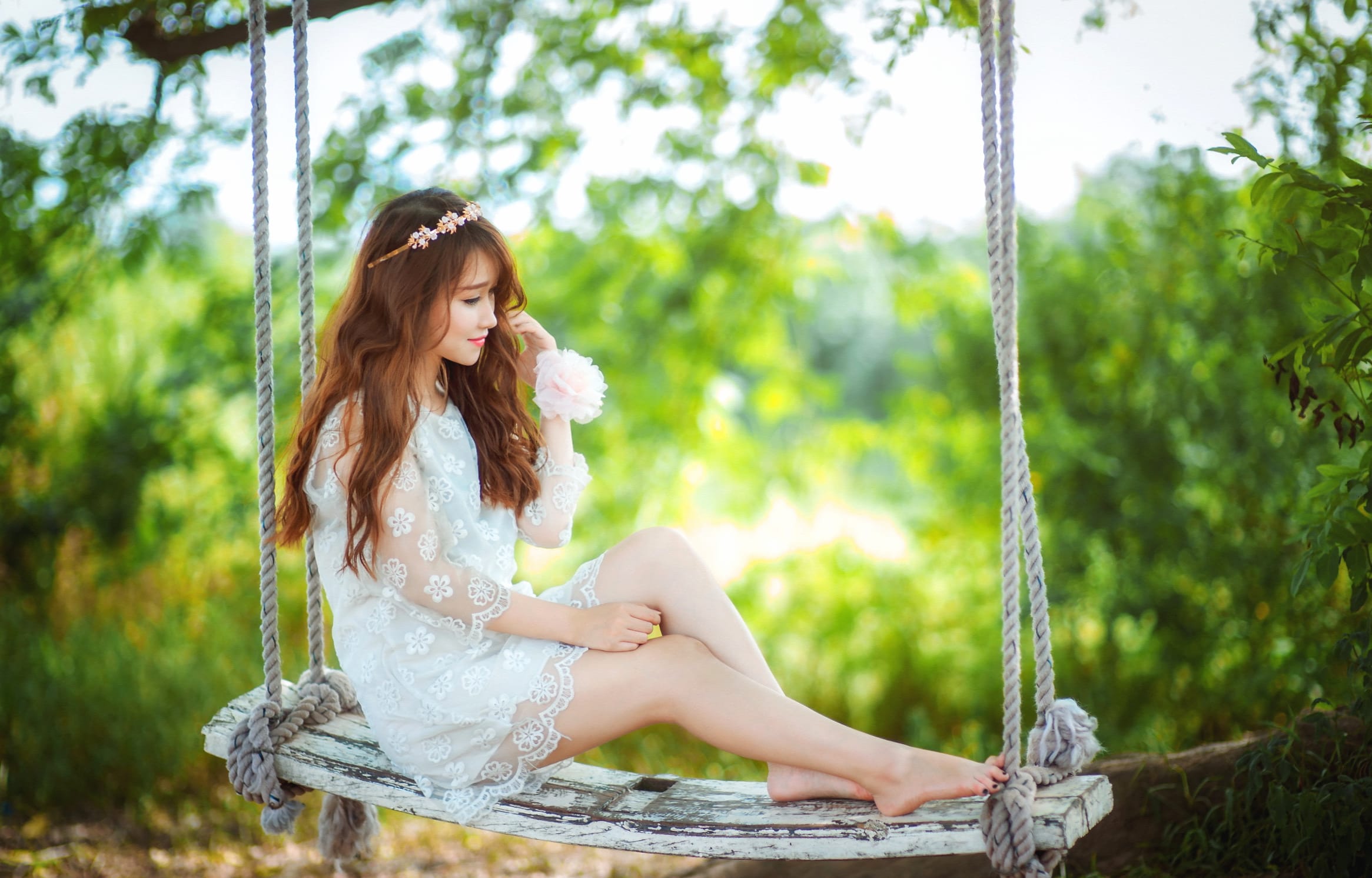 Dreamy Swing - Asian Woman wallpapers HD quality