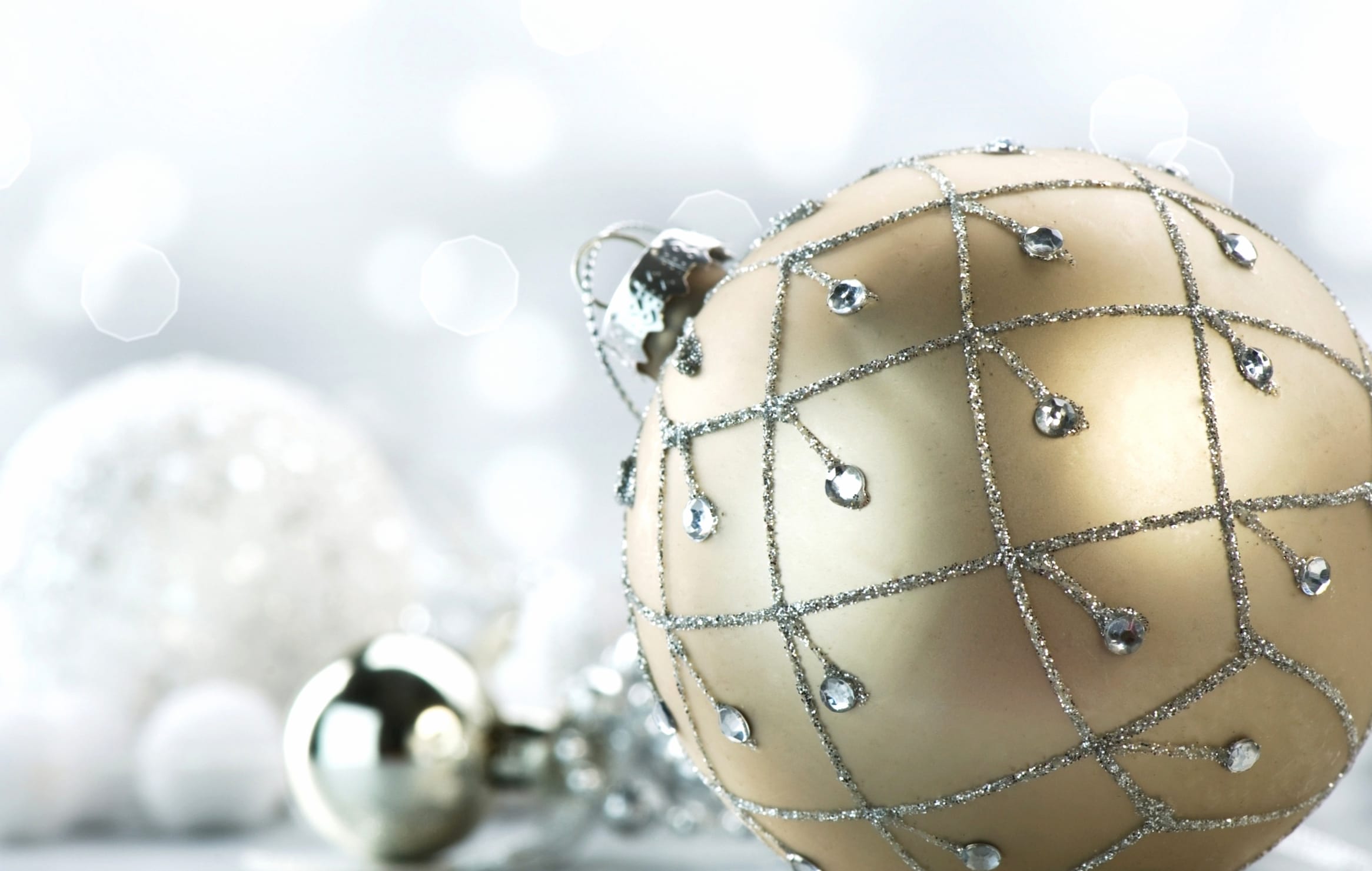 Elegant Christmas Ornaments Festive wallpapers HD quality