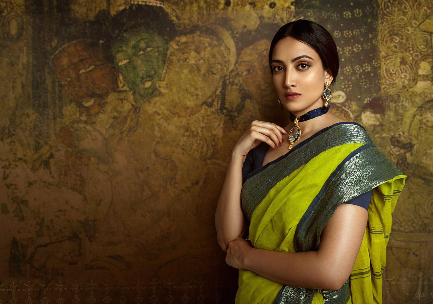 Elegant Indian Saree - HD Art Wallpaper at 640 x 960 iPhone 4 size wallpapers HD quality