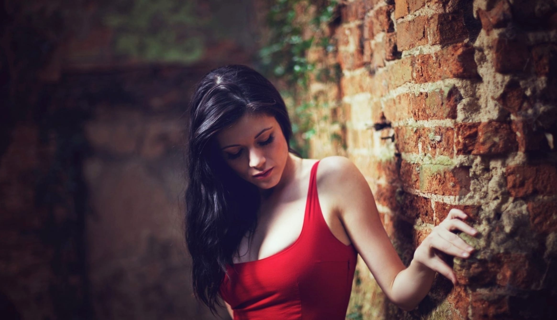 Elegant Model in Red - at 1366 x 768 HD size wallpapers HD quality