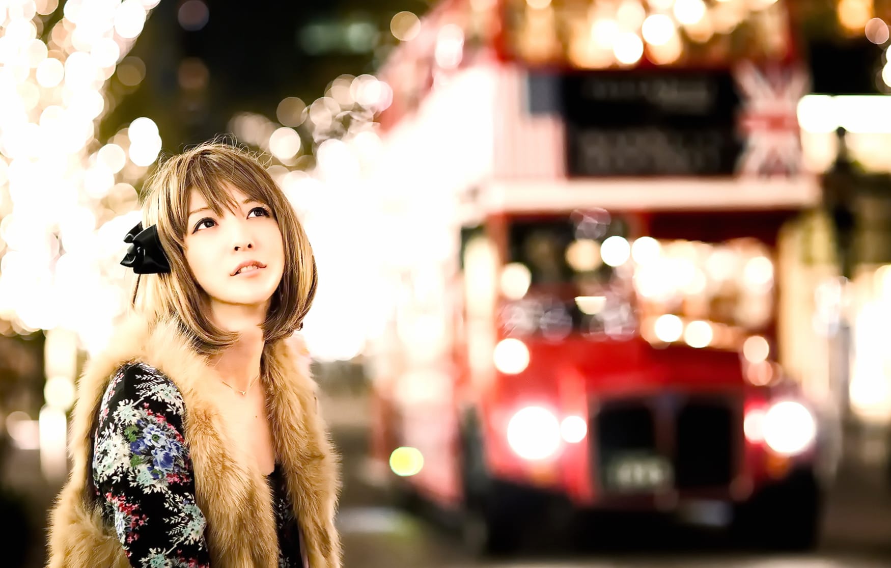 Enchanting Asian Woman in Bokeh City - at 1600 x 1200 size wallpapers HD quality