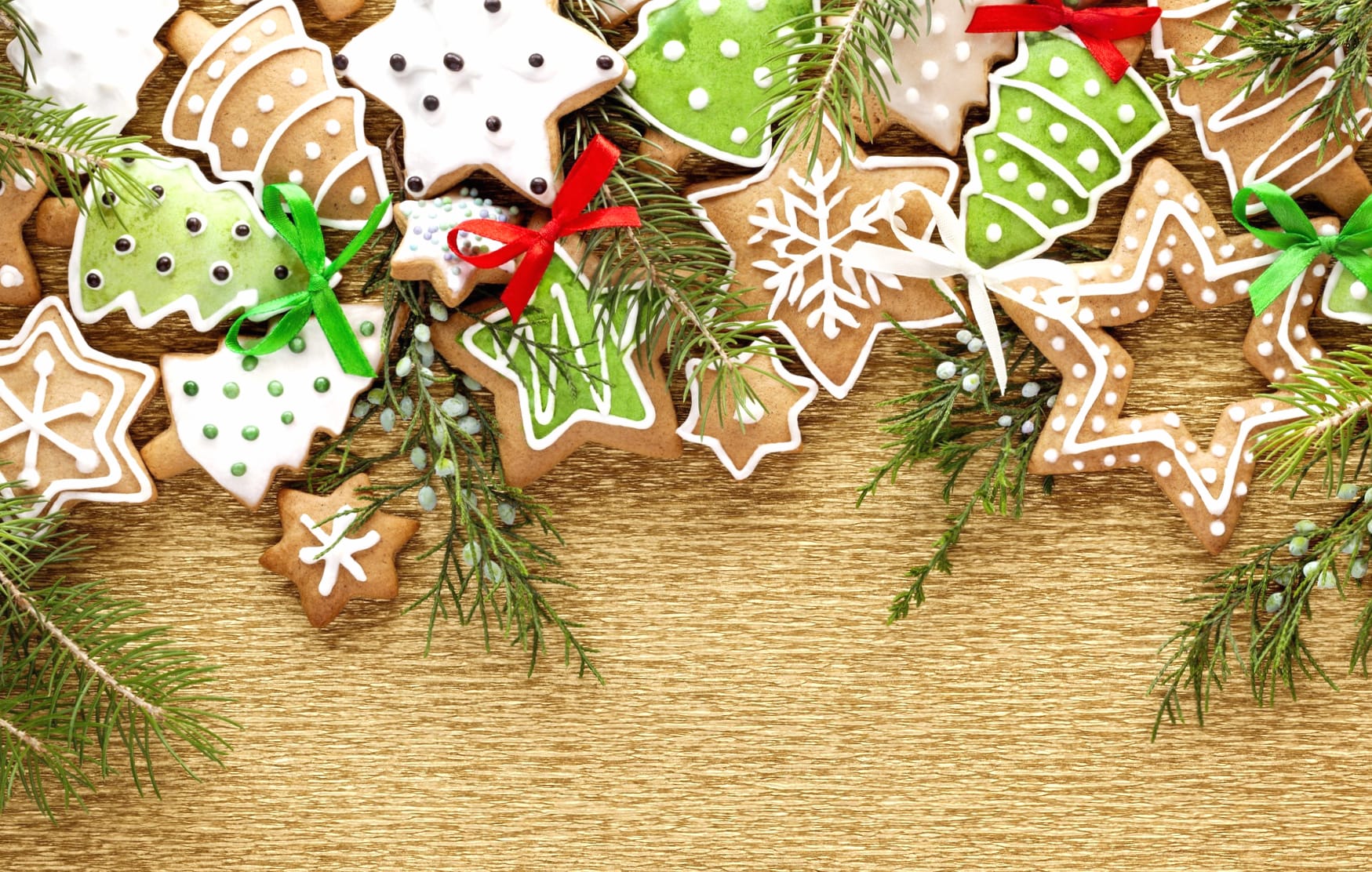 Festive Gingerbread Cookies for Christmas wallpapers HD quality