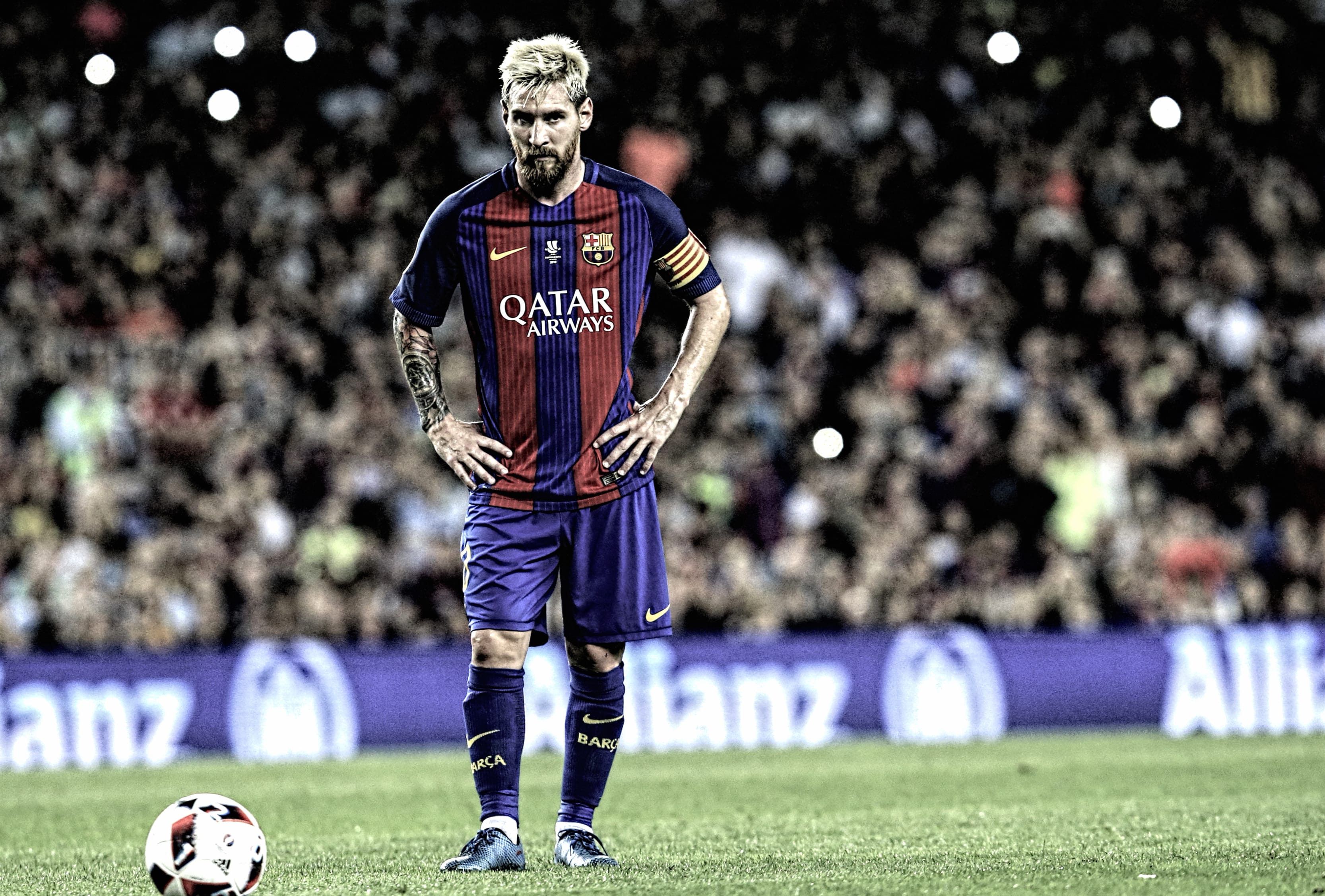 HD Soccer Wallpaper Iconic Lionel Messi Moment at 1024 x 1024 iPad size wallpapers HD quality