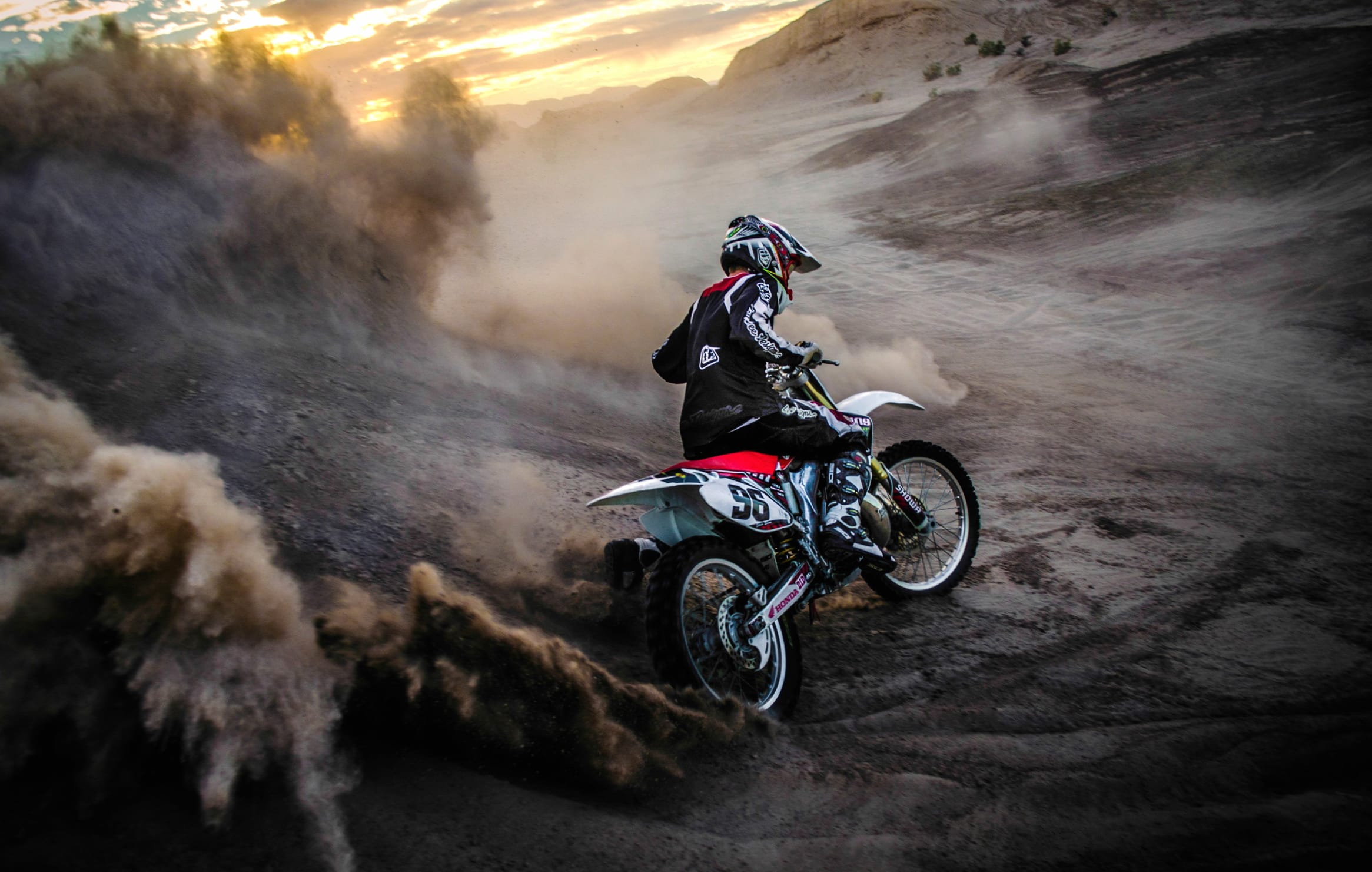 Honda Motocross Adventure - wallpapers HD quality