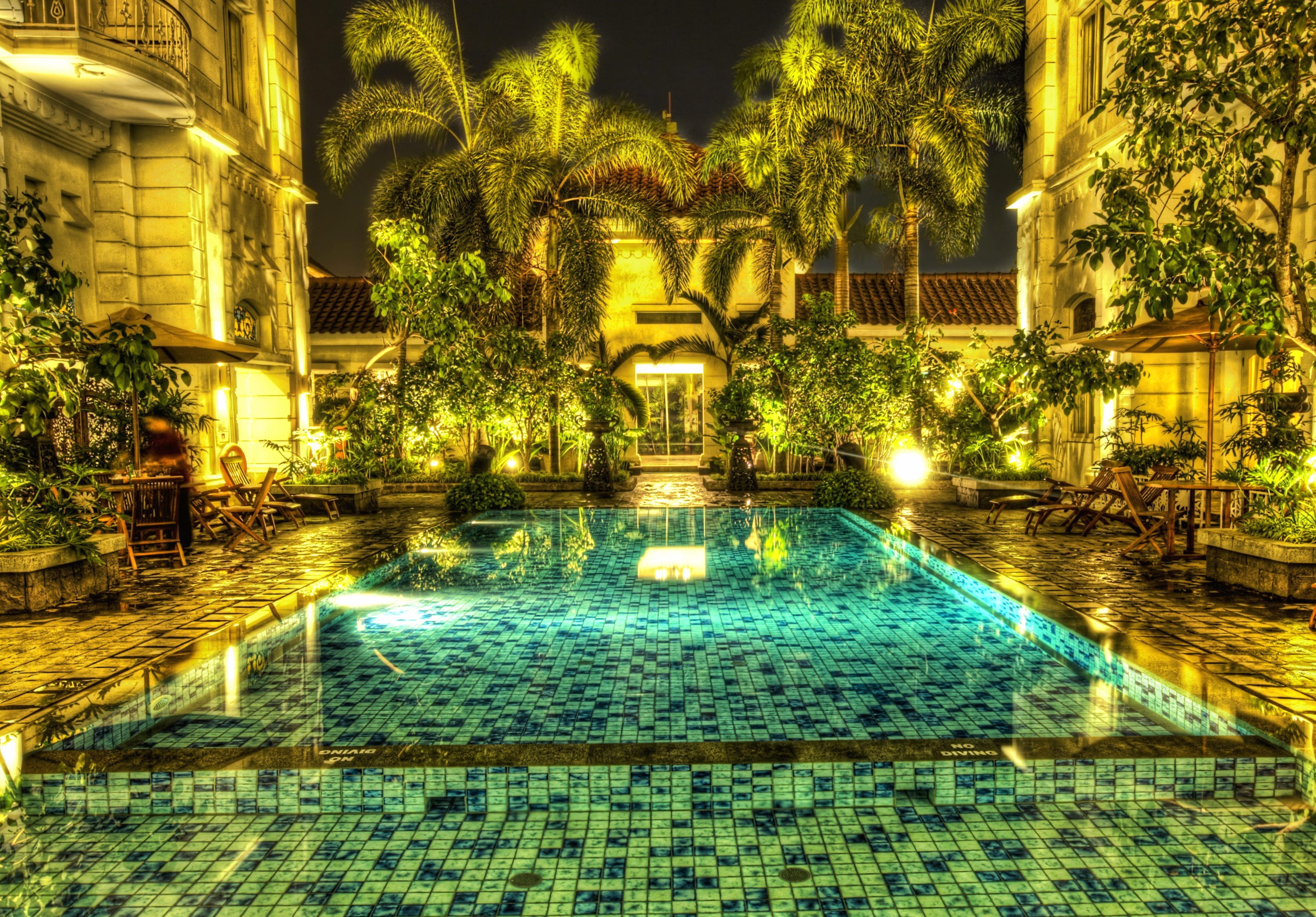 Jakarta Oasis HDR Poolside Elegance in HD wallpapers HD quality