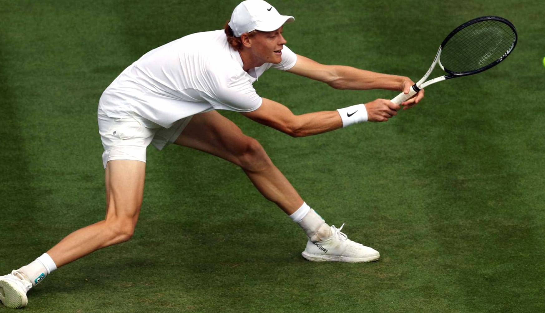 Jannik Sinner at Wimbledon 2023 - Dynamic Tennis Action wallpapers HD quality