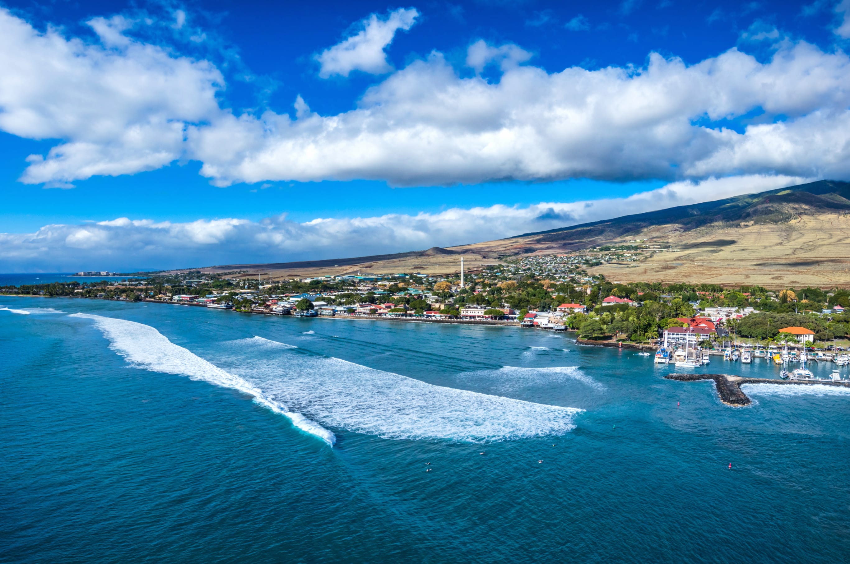 Lahaina Angel Wing Cloud at 640 x 960 iPhone 4 size wallpapers HD quality